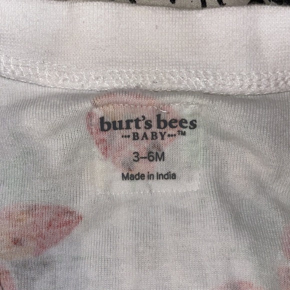 3 for $20 ✨ Burt’s Bees Baby | Lady Bug Sleeper - Picture 4 of 7